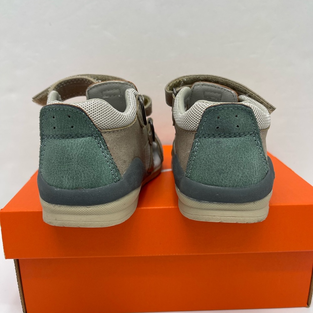 Kids Tan and Gray Sandals - Picture 15 of 16